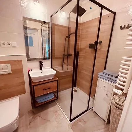 Luna Deluxe Olimpia Port Apartment
