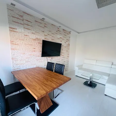 Apartment Luna Deluxe Olimpia Port