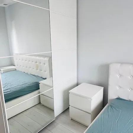 Luna Deluxe Olimpia Port Apartment *