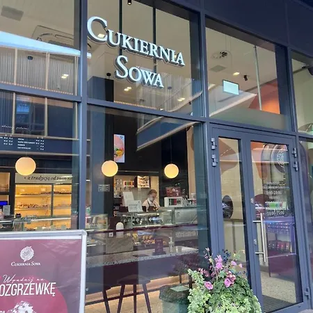 Luna Deluxe Olimpia Port 弗罗茨瓦夫