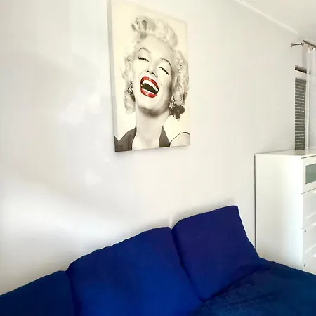 Luna Deluxe Olimpia Port Apartmán *