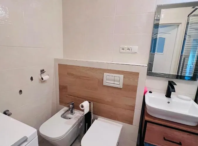 Luna Deluxe Olimpia Port Appartamento Breslavia